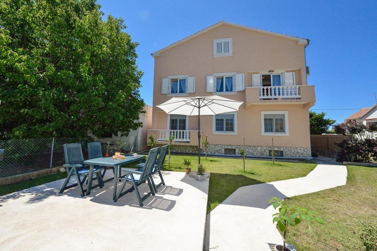 Sreca Apartment Near Beach With Bbq Bibinje Dış mekan fotoğraf