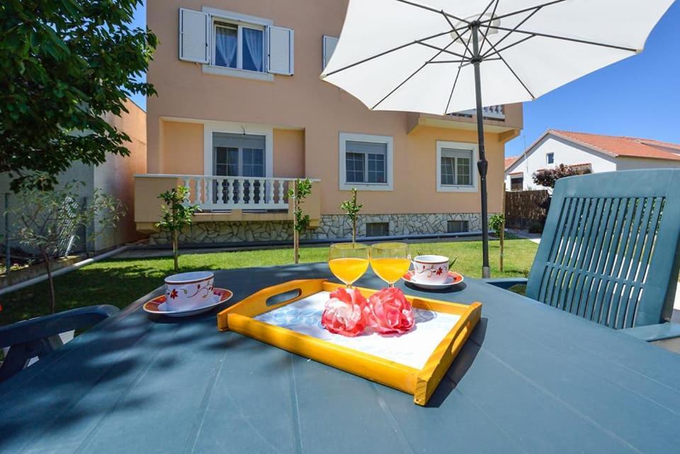 Sreca Apartment Near Beach With Bbq Bibinje Dış mekan fotoğraf