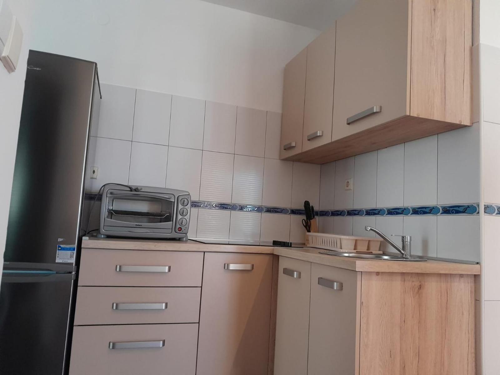 Sreca Apartment Near Beach With Bbq Bibinje Dış mekan fotoğraf